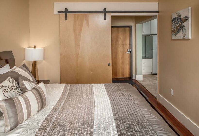 הוסטל Three Arch Inn