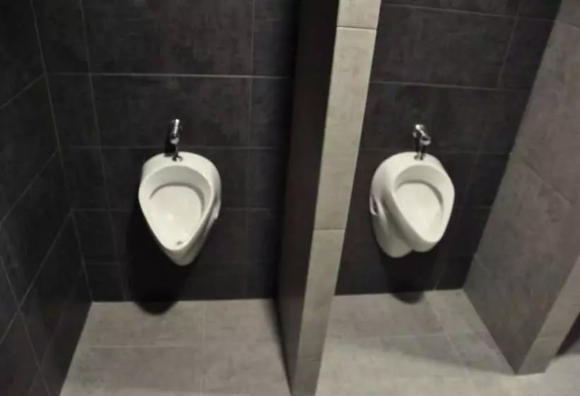 Full House Capsule Hostel