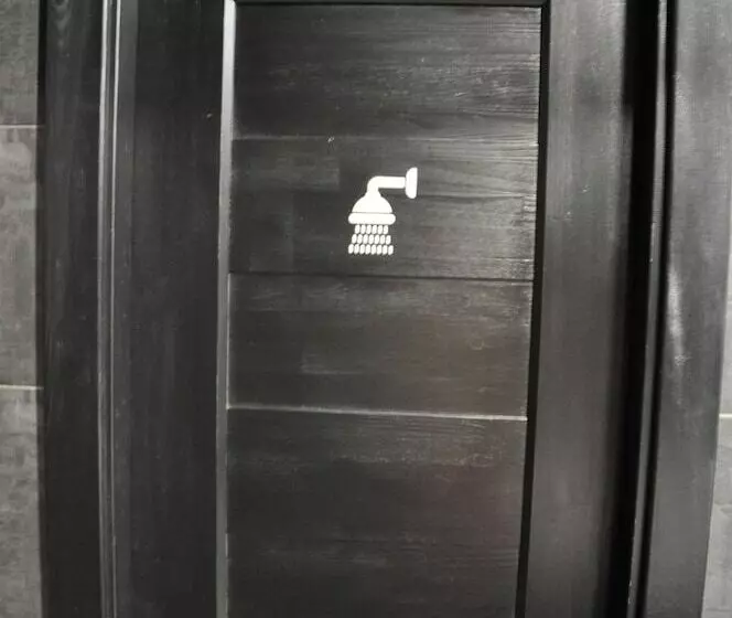 Full House Capsule Hostel