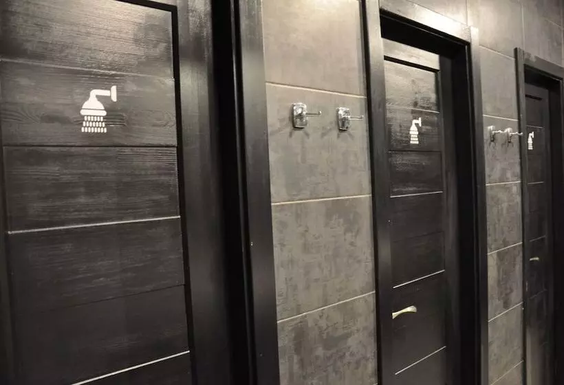 Full House Capsule Hostel