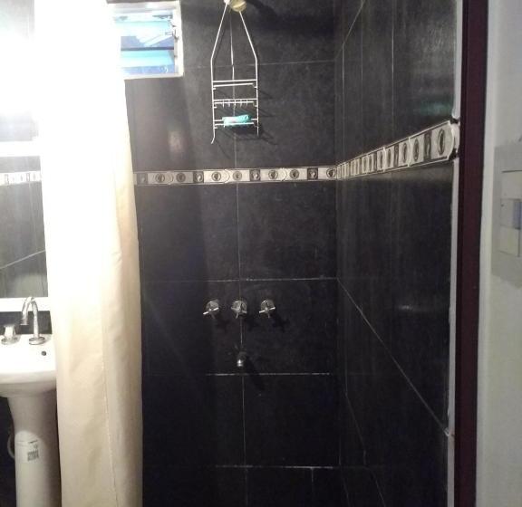 پانسیون Mate De Luna