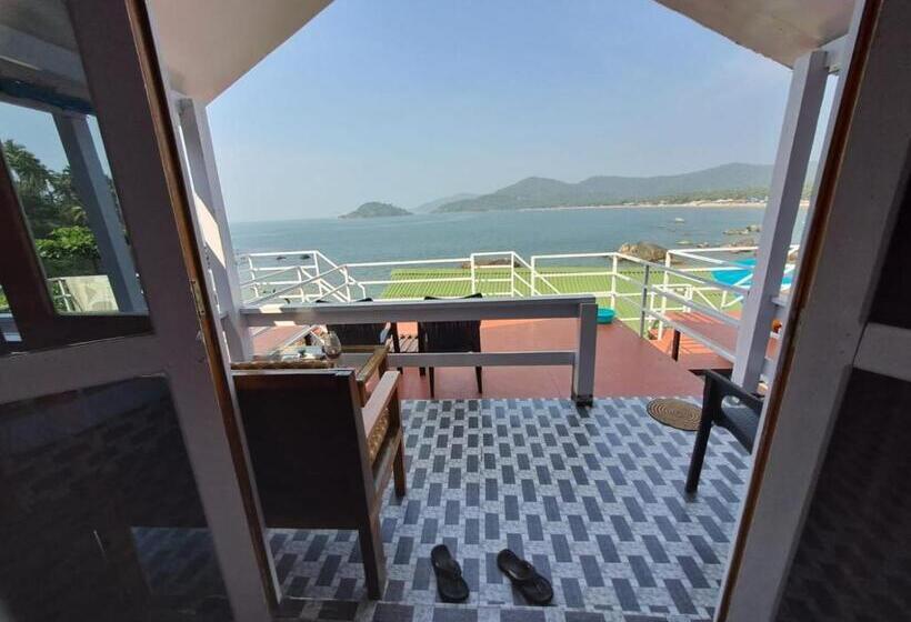 ペンション Pacific Sunset View Palolem