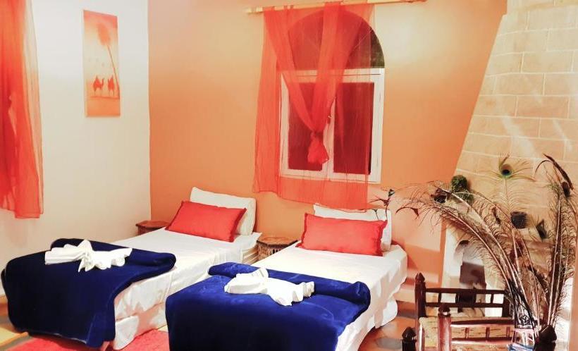 بنسيون Camping & Hôtel Le Calme