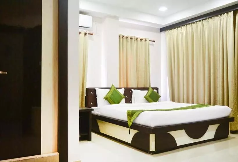 Treebo Trend Hotel Rudraksh