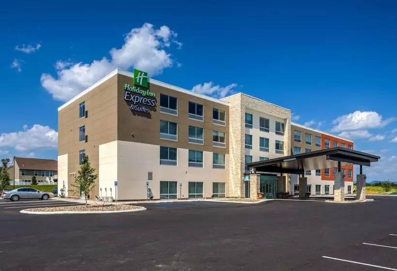 Hotelli Holiday Inn Express & Suites Reedsville   State Coll Area By Ihg