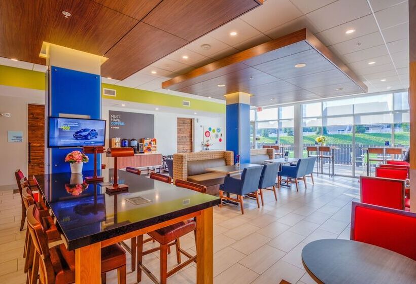 酒店 Holiday Inn Express & Suites Reedsville   State Coll Area By Ihg
