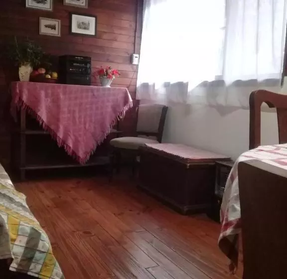پانسیون Doña Irene B & B