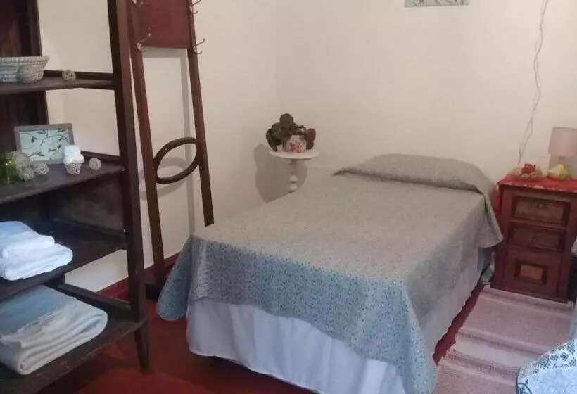 پانسیون Doña Irene B & B