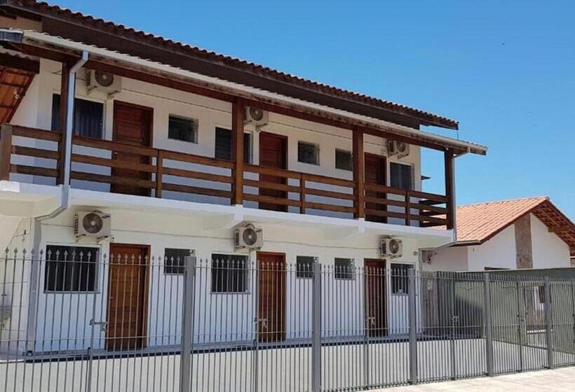 پانسیون Suítes Canoas Ubatuba