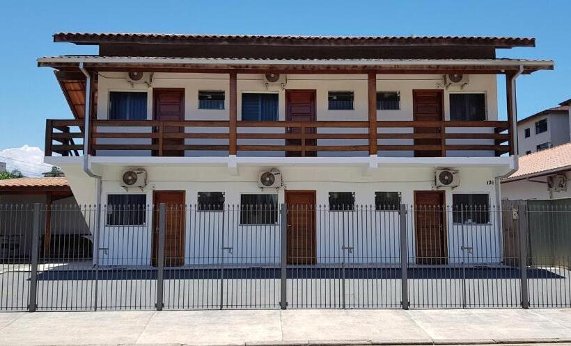 پانسیون Suítes Canoas Ubatuba