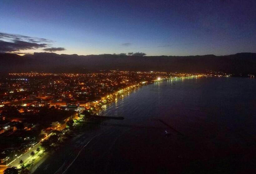 پانسیون Suítes Canoas Ubatuba