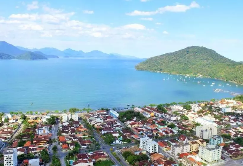 ペンション Suítes Canoas Ubatuba