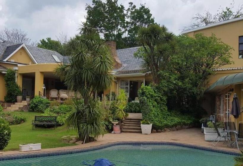 Пансион Villa Mikamora