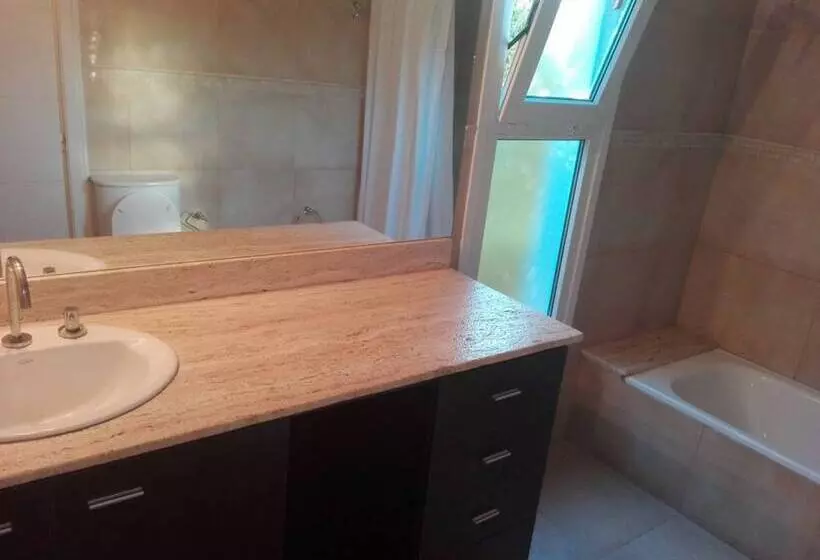 Retkeilymaja Hosteria Ruphay