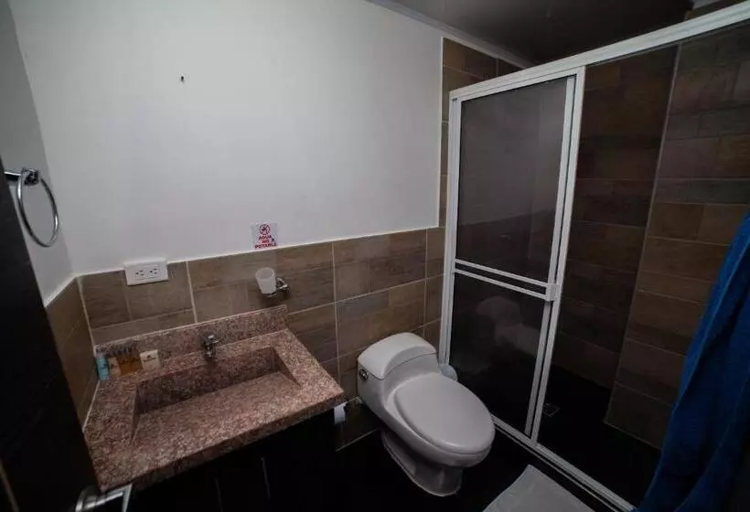 Retkeilymaja Ocean Blue Beach