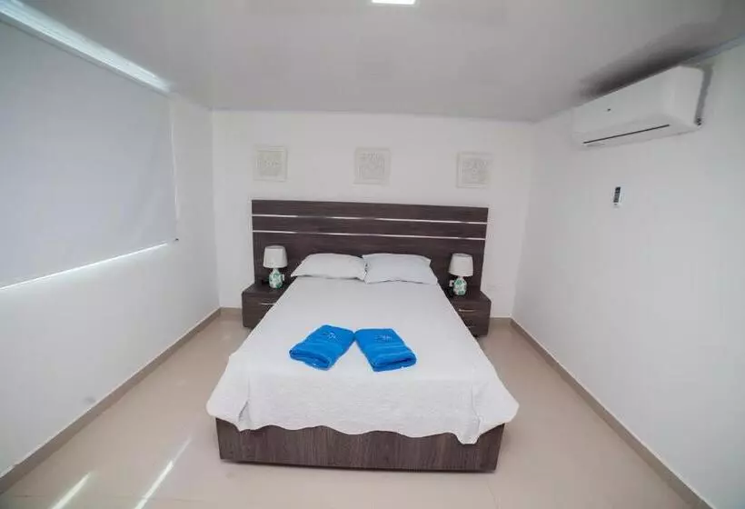 Retkeilymaja Ocean Blue Beach