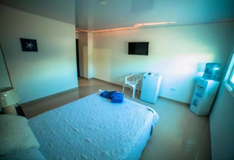 Retkeilymaja Ocean Blue Beach