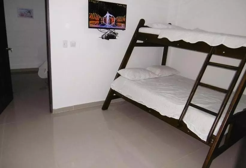 Retkeilymaja Ocean Blue Beach