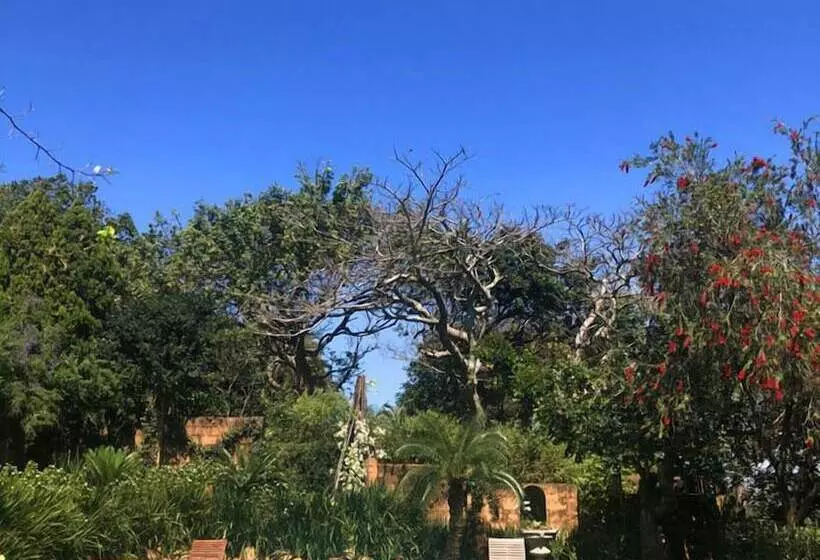 Aamiaismajoitus (B&B) Salt Rock Manor