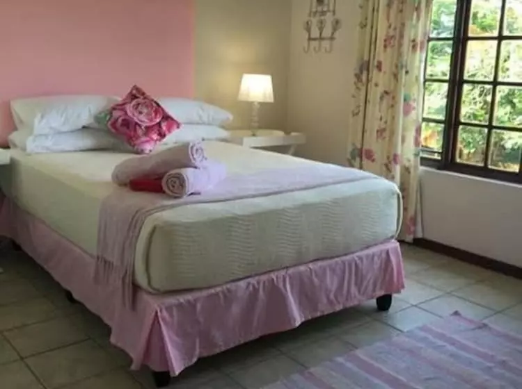 Aamiaismajoitus (B&B) Salt Rock Manor