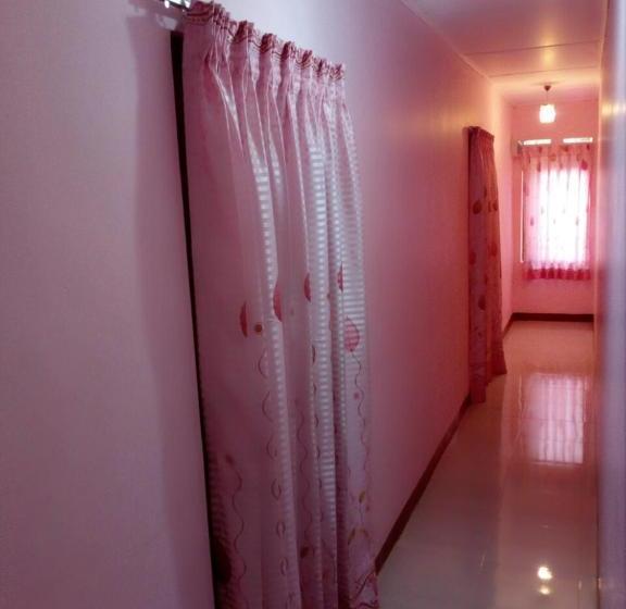 膳宿费 Lizzie Villa Guest House