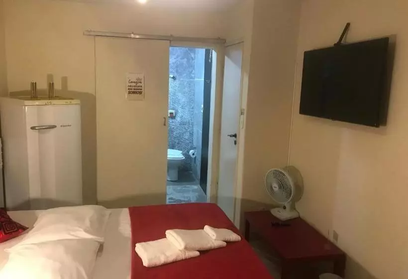 پانسیون Albergo Alegria