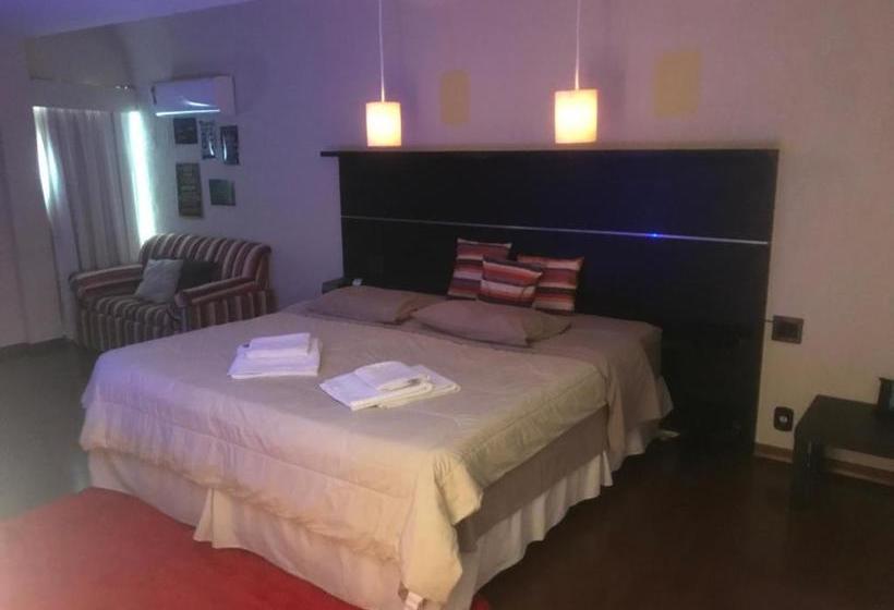 膳宿费 Albergo Alegria