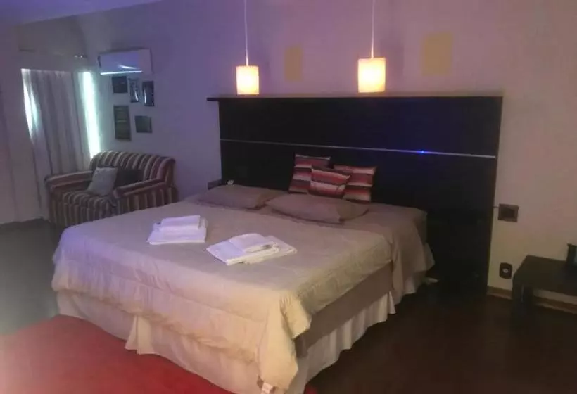 پانسیون Albergo Alegria