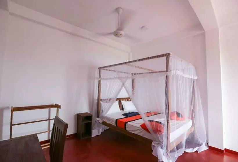 ペンション Lazies Midigama