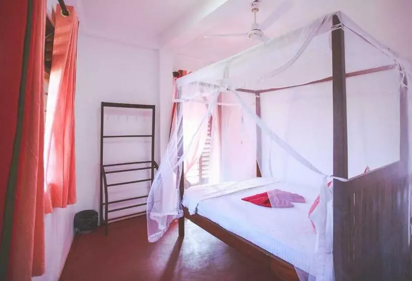 ペンション Lazies Midigama