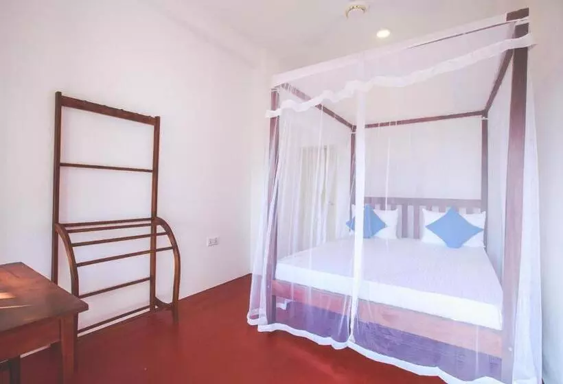 ペンション Lazies Midigama