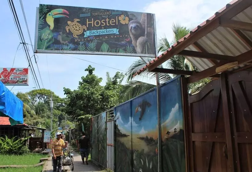ペンション Tortuguero Hostel & Backpackers