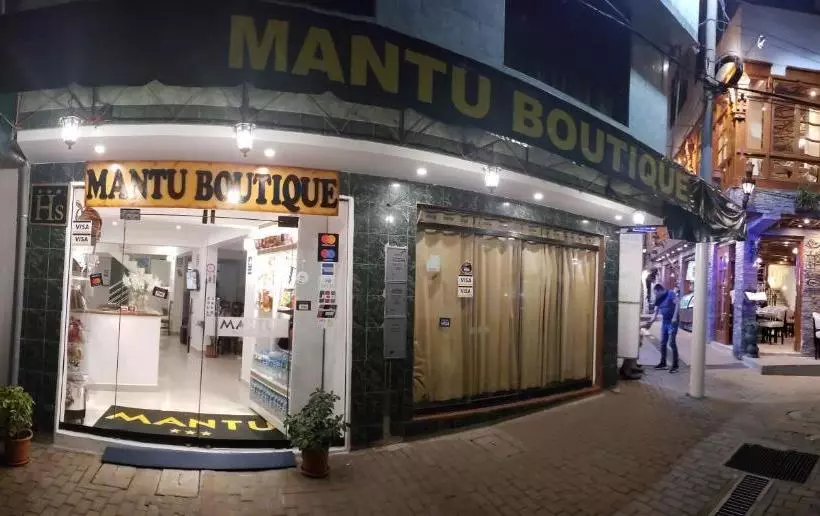 هاستل Mantu Boutique