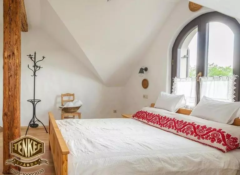 Retkeilymaja Tenkes Fogadó és Vendégház Harkány