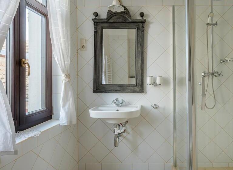 Общежитие Tenkes Fogadó és Vendégház Harkány