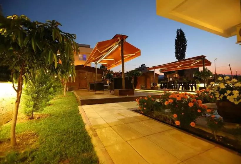 Hanzade Home