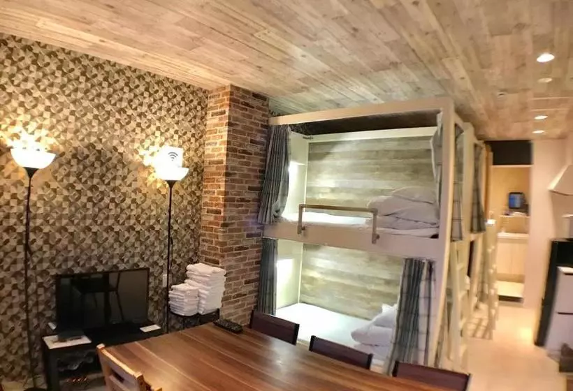 ペンション Family Hotel Hikaria