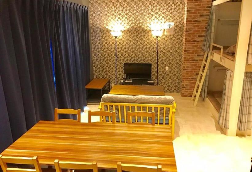 بنسيون Family Hotel Hikaria