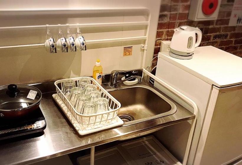 بنسيون Family Hotel Hikaria