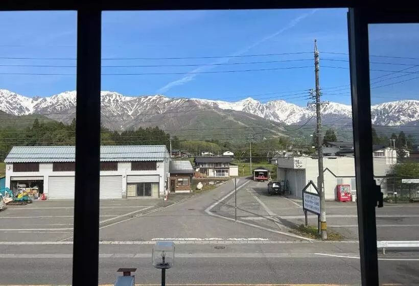 ペンション Little Alaskan Guest House