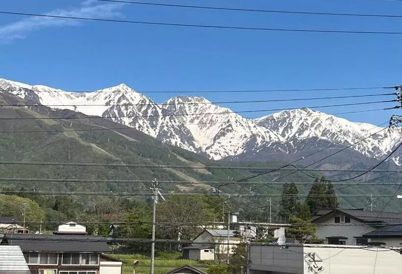 ペンション Little Alaskan Guest House