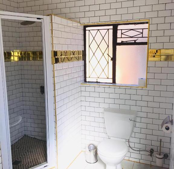 Pension Riverton Manor