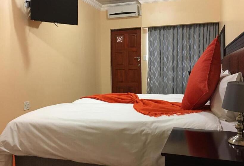 Pension Riverton Manor