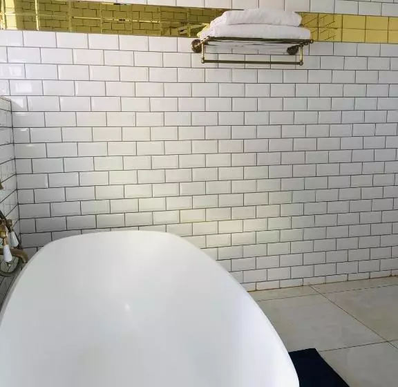 Majatalo Riverton Manor