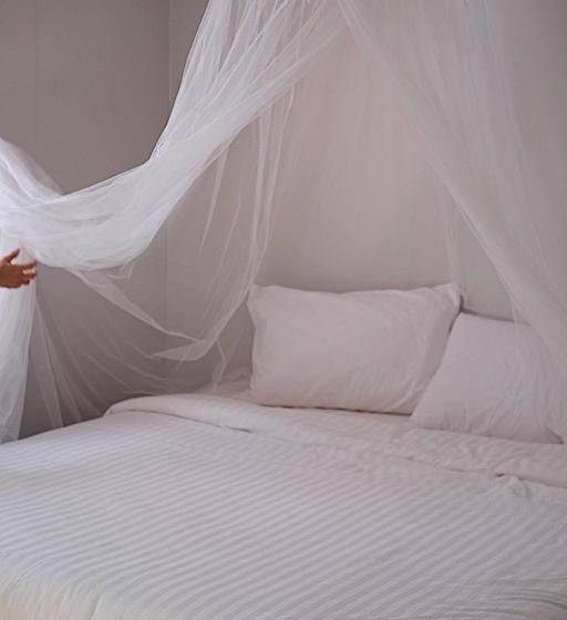 پانسیون The Good Days