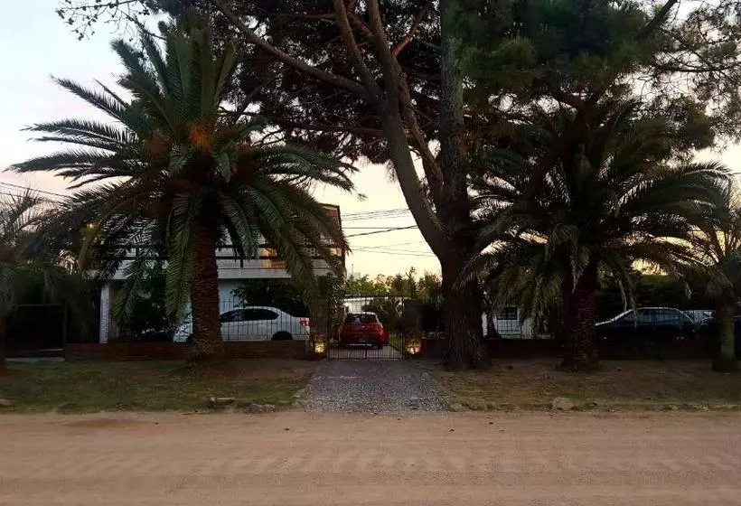 ユースホステル Bidieen Inn Uruguay