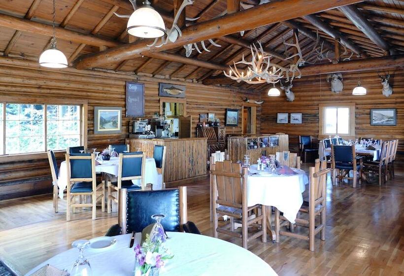 Общежитие Trail Shop Inn