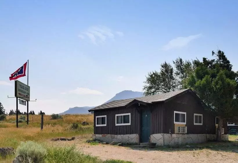 Retkeilymaja Trail Shop Inn