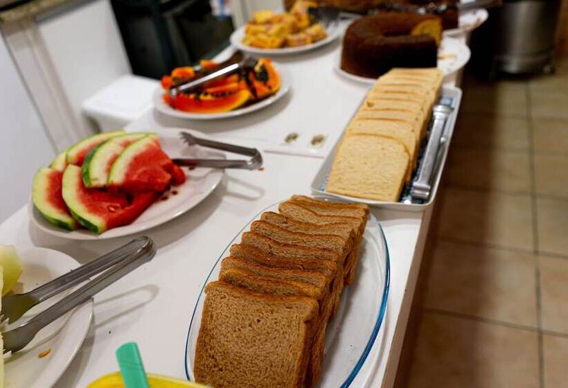 پانسیون Pousada Hebrom