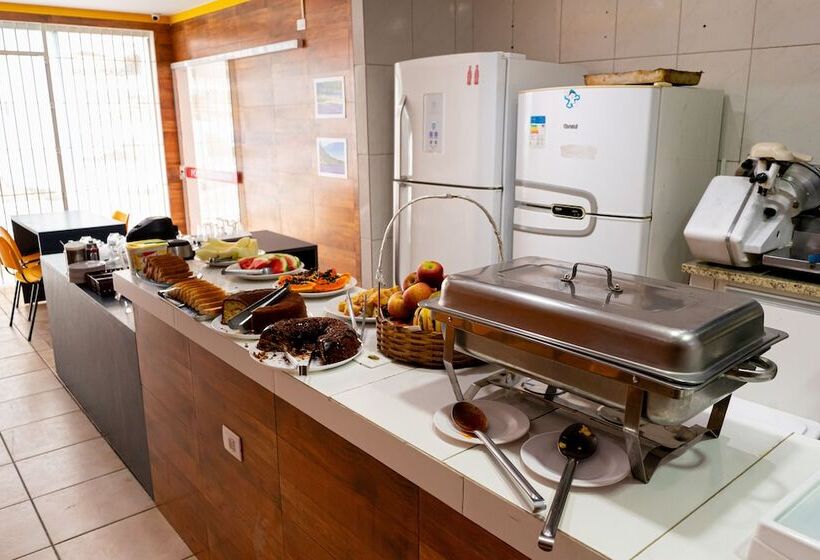 پانسیون Pousada Hebrom